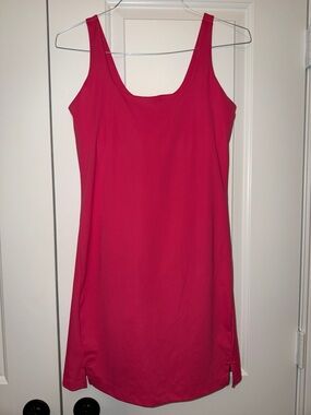 Old Navy Active Powersoft Built-In Bra Tank - Hot Pink